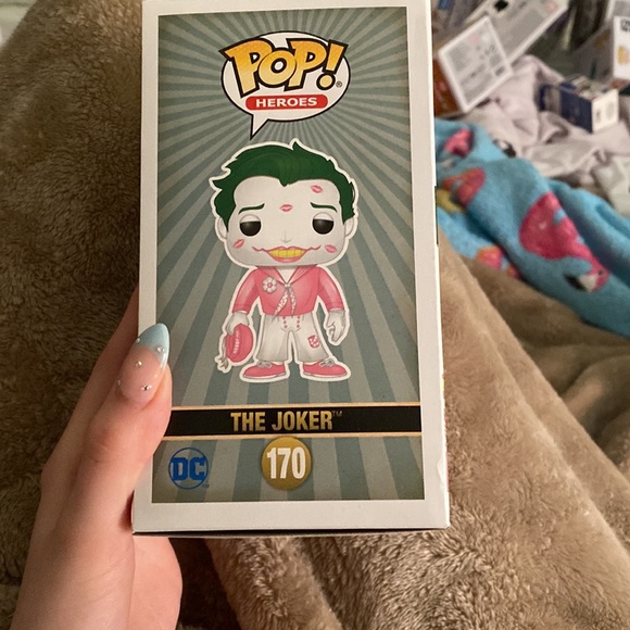 The joke, funko pop Valentine’s Day - Picture 2 of 6